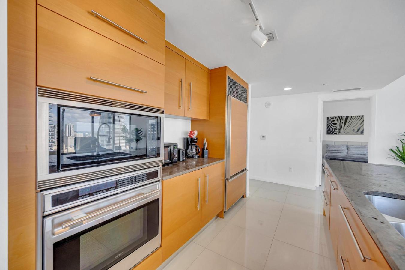 *W Icon Brickell- Luxury 2Br Highrise Corner Condo** Маямі Екстер'єр фото