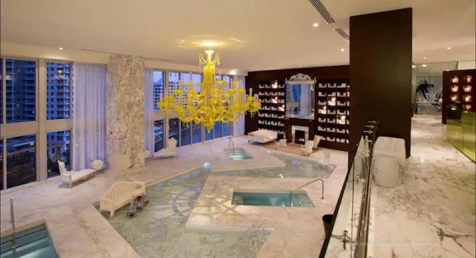*W Icon Brickell- Luxury 2Br Highrise Corner Condo** Маямі Екстер'єр фото