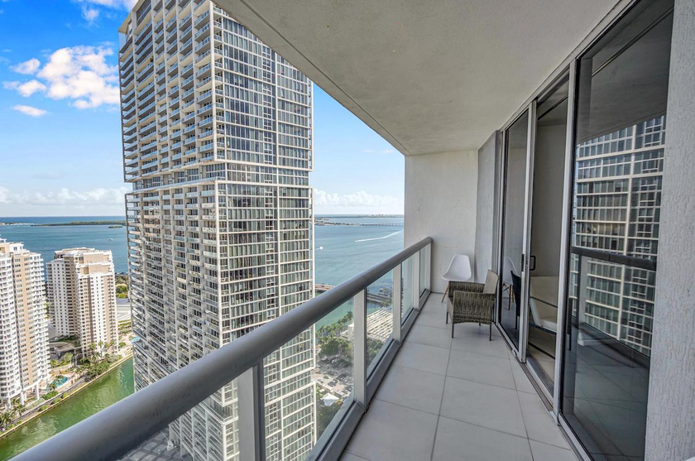 *W Icon Brickell- Luxury 2Br Highrise Corner Condo** Маямі Екстер'єр фото