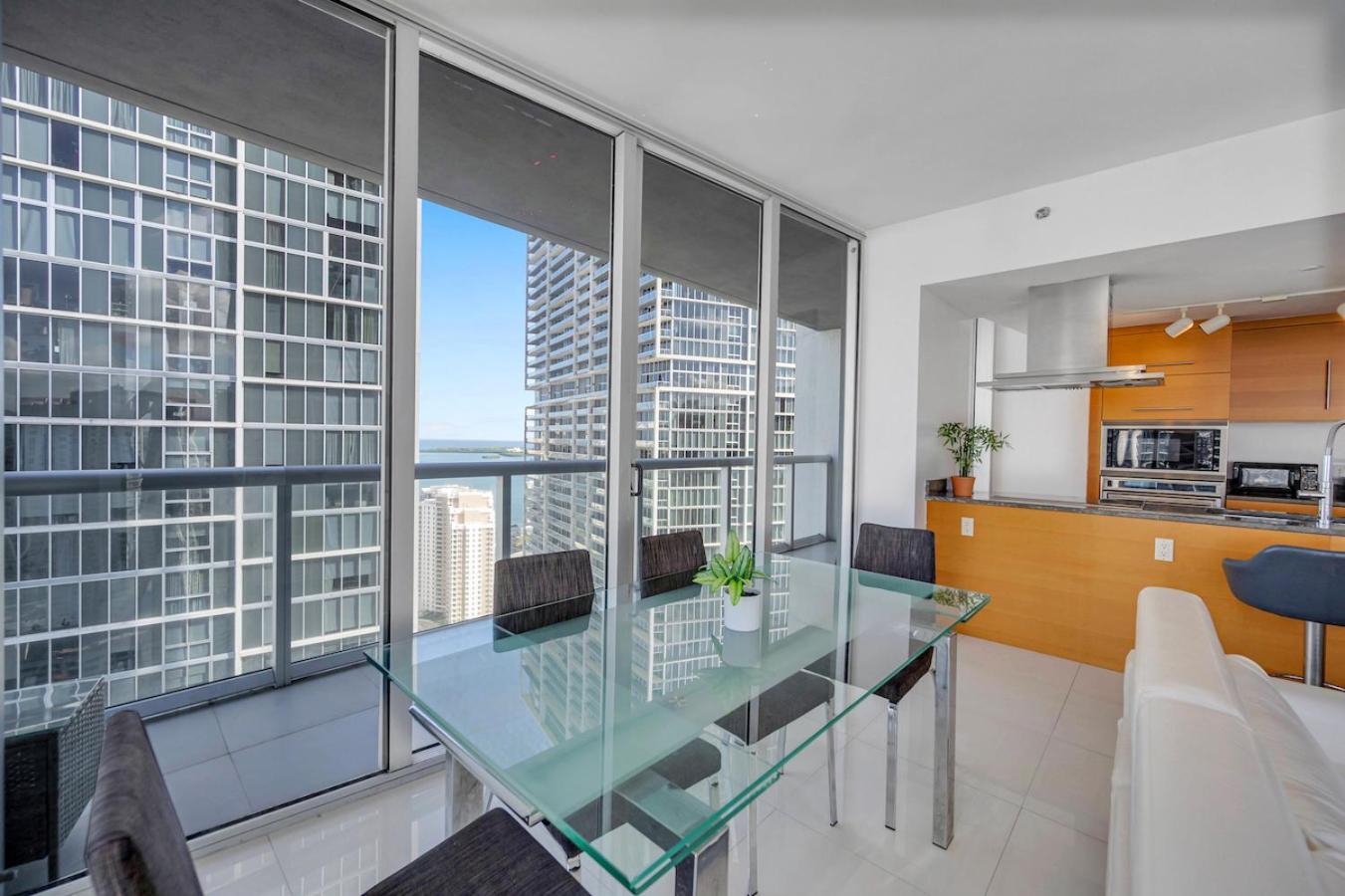 *W Icon Brickell- Luxury 2Br Highrise Corner Condo** Маямі Екстер'єр фото